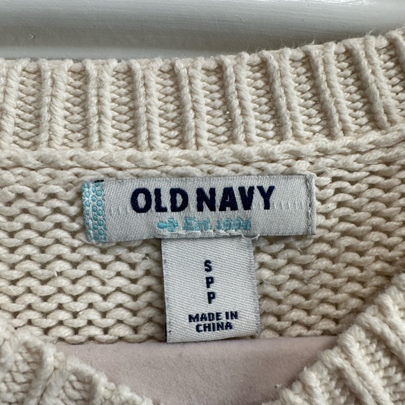 Sweater - Picture 2 of 4